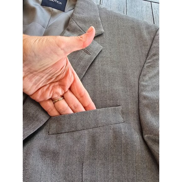 Nautica Mens Wool Blazer 44R Gray Herringbone Pattern - Picture 7 of 13